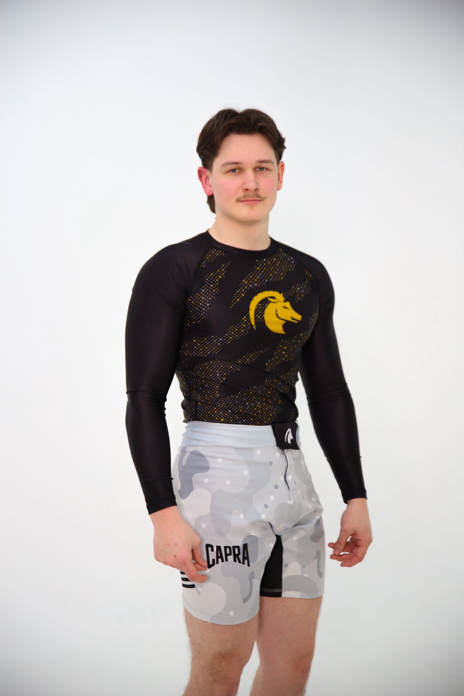 Capra Core compressie shirt lange mouw zijaanzicht