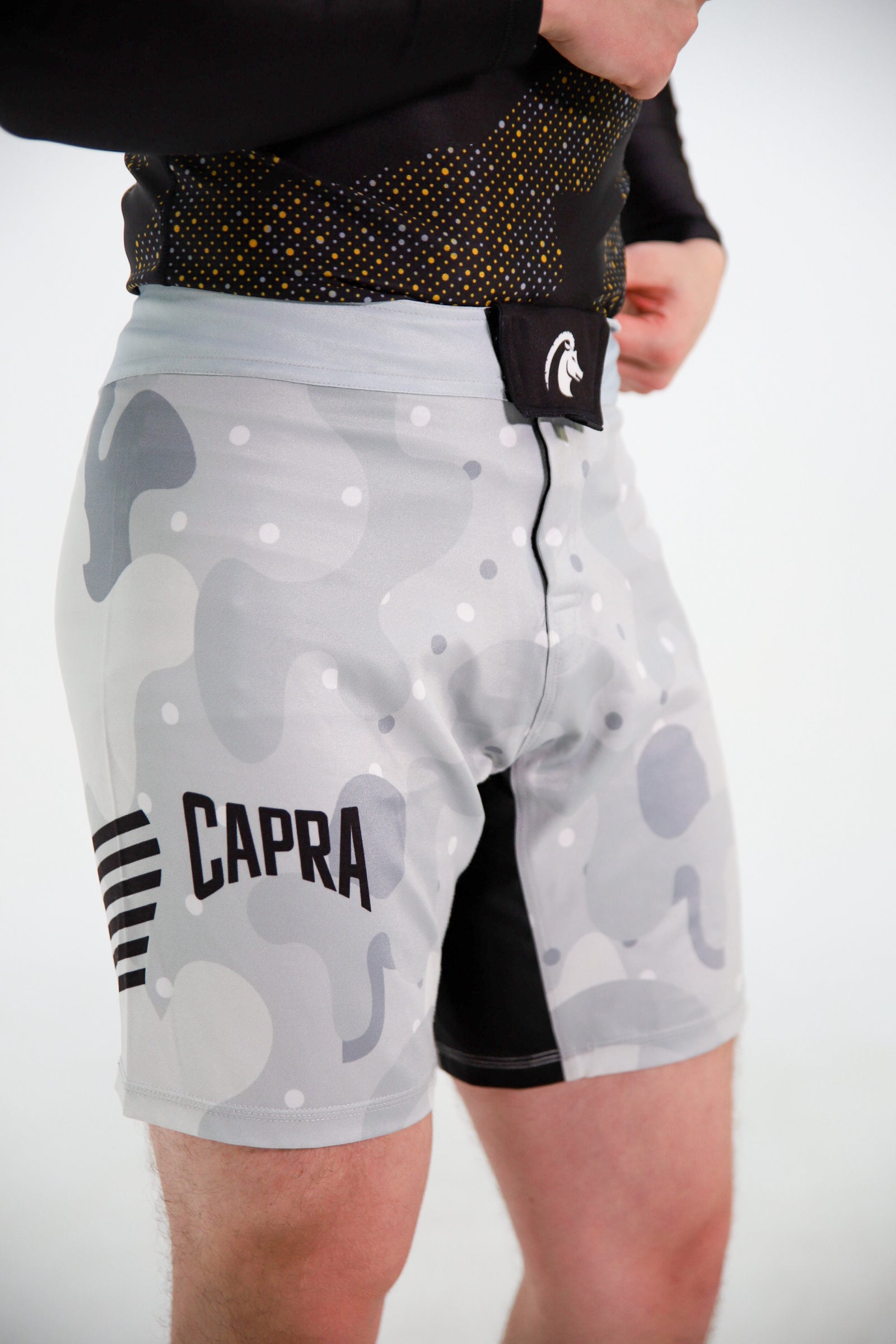 CAPRA MMA SHORT