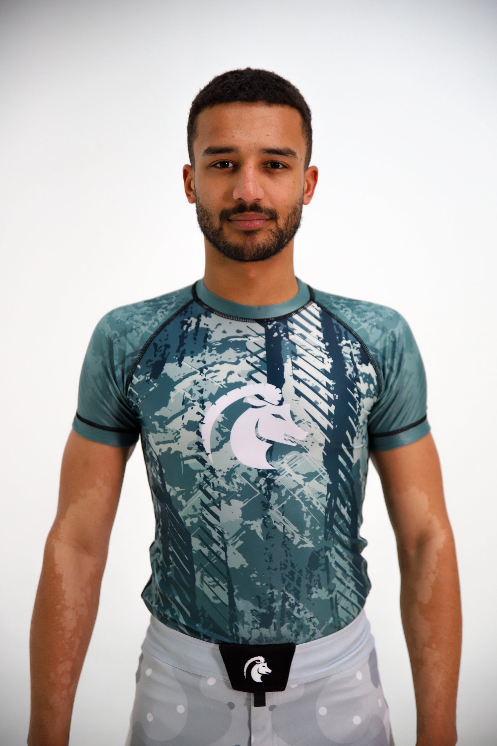 CAPRA RASHGUARD SHORTSLEEVE GREEN