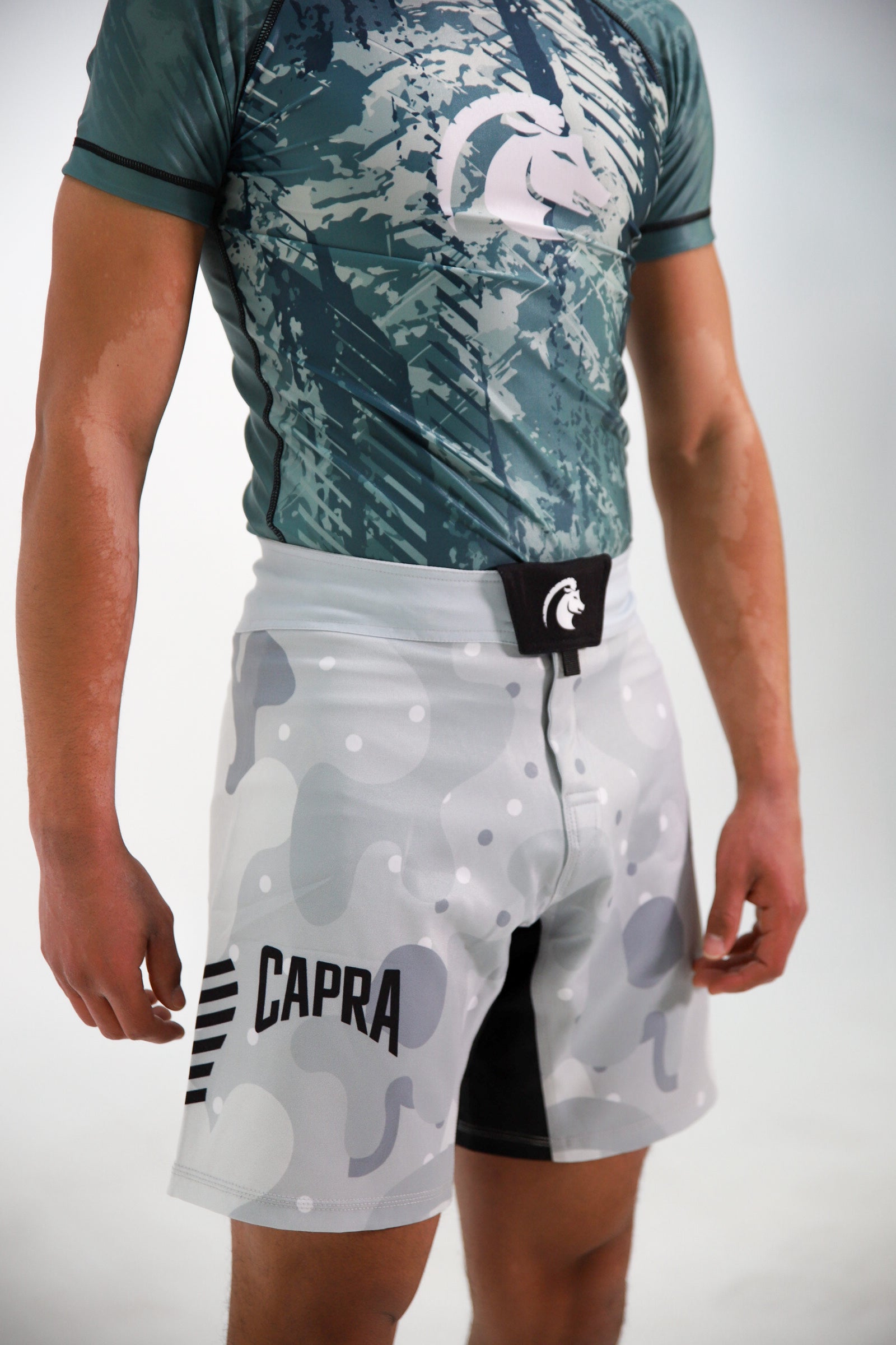 CAPRA MMA SHORT