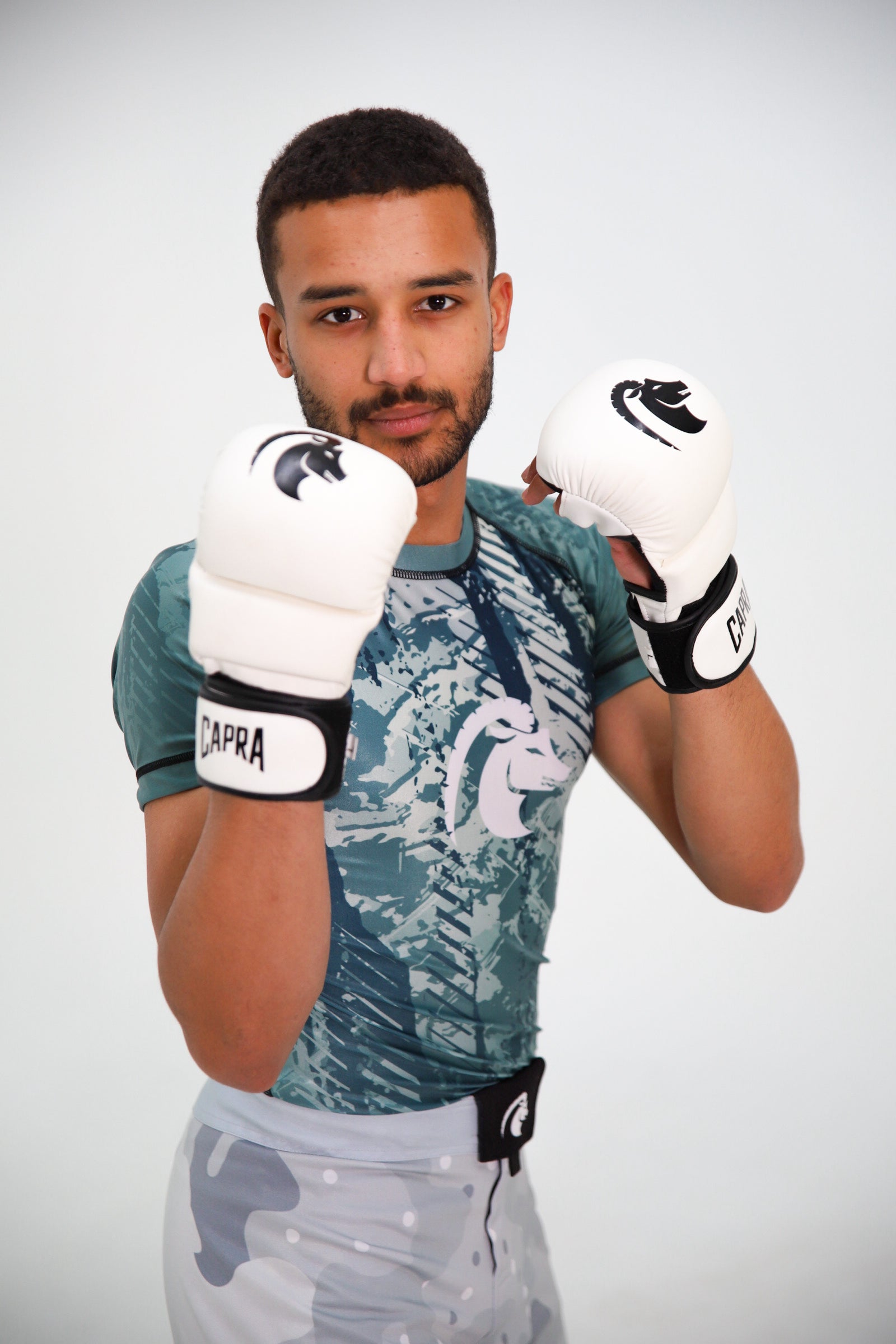 CAPRA MMA HANDSCHOENEN WIT