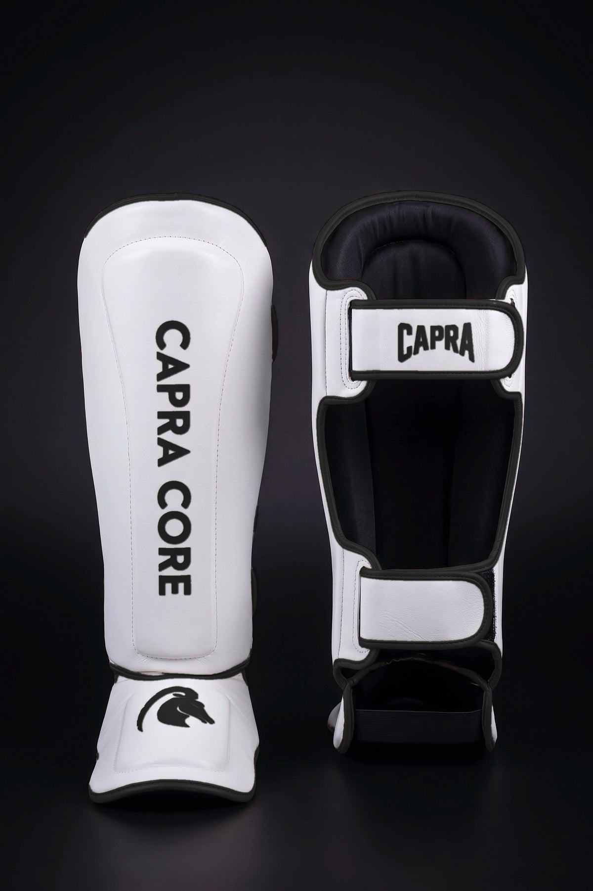 CAPRA Scheenbeschermers Core Collectie wit/zwart - voor- en achterkant #Kleur_Wit/Zwart