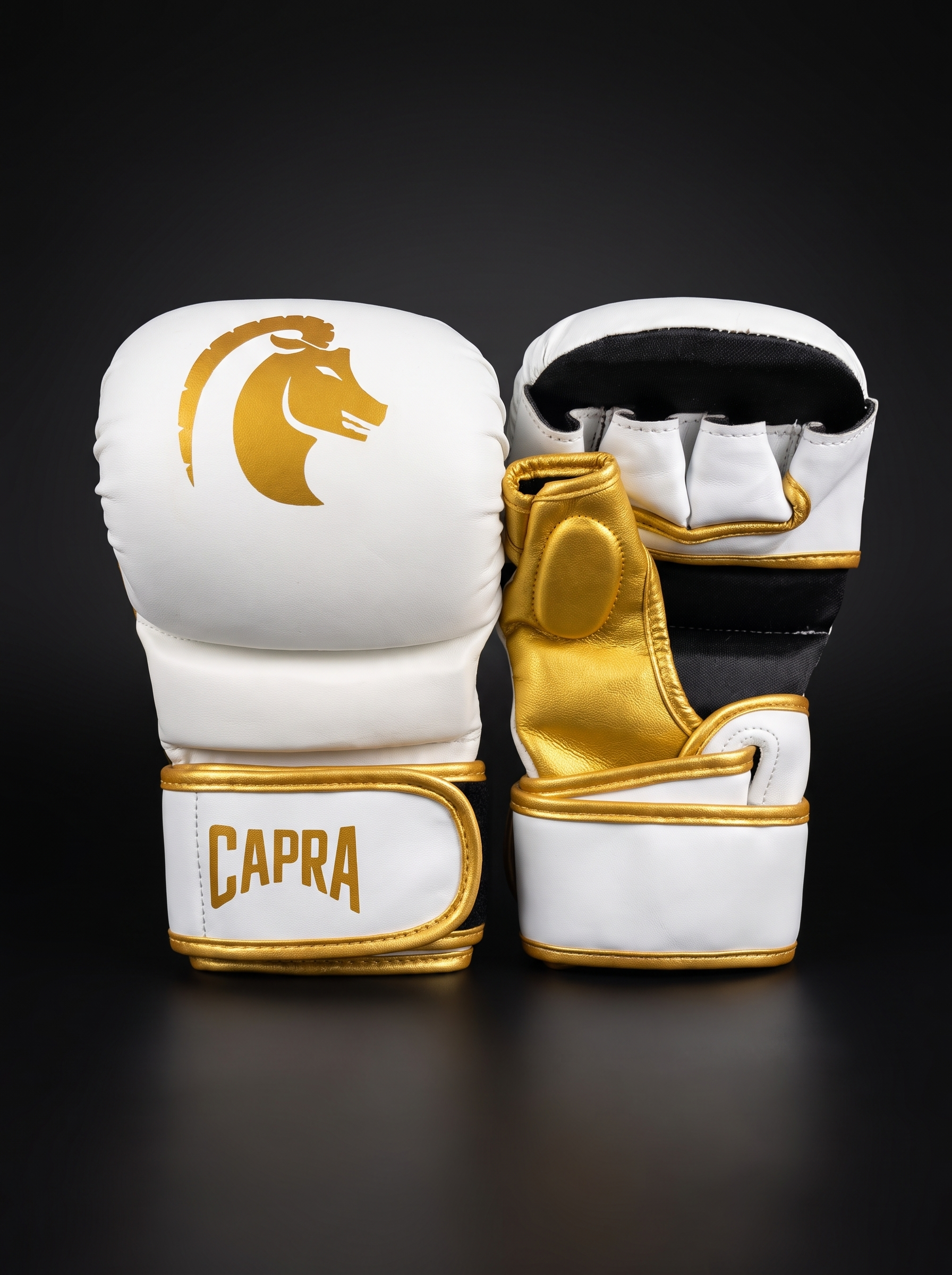 Capra MMA Sparring Gloves Gold Edition wit/goud #Kleur_Wit