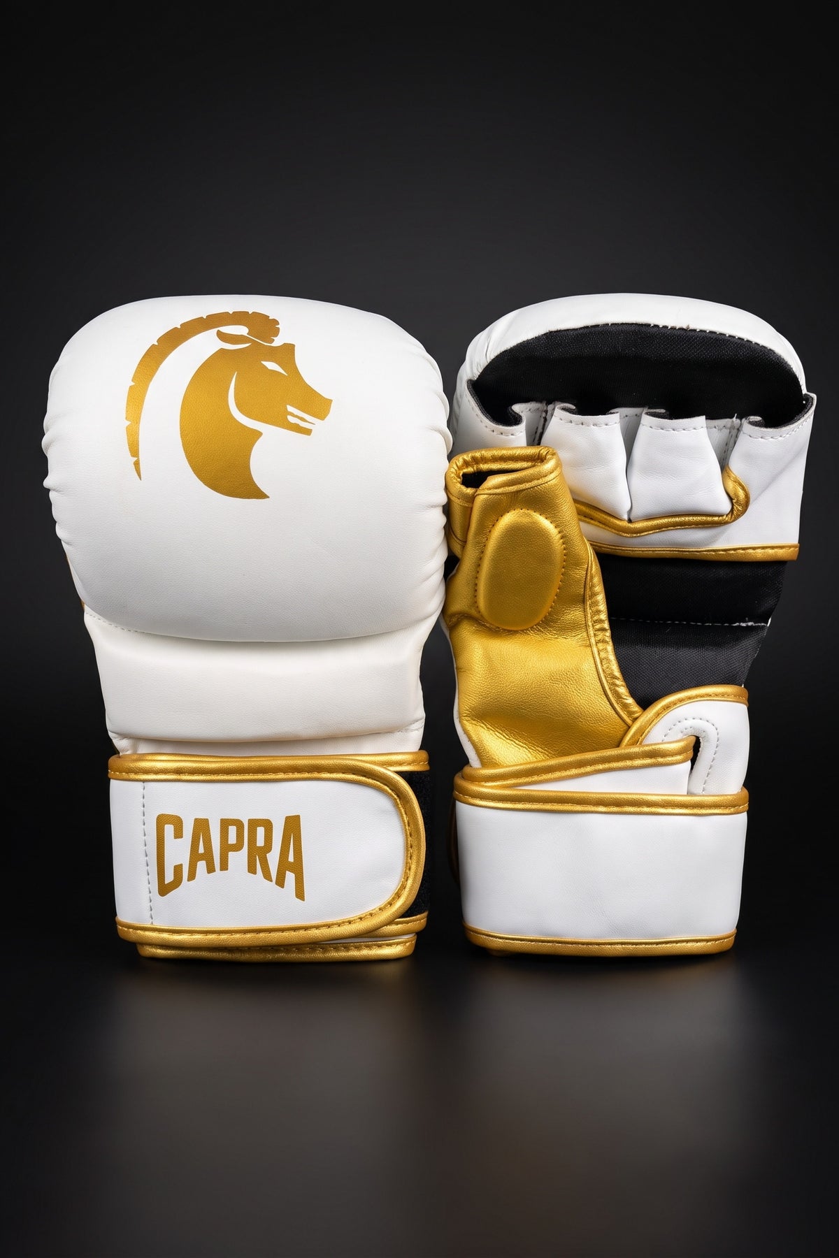 Capra MMA Sparring Gloves Gold Edition wit/goud #Kleur_Wit