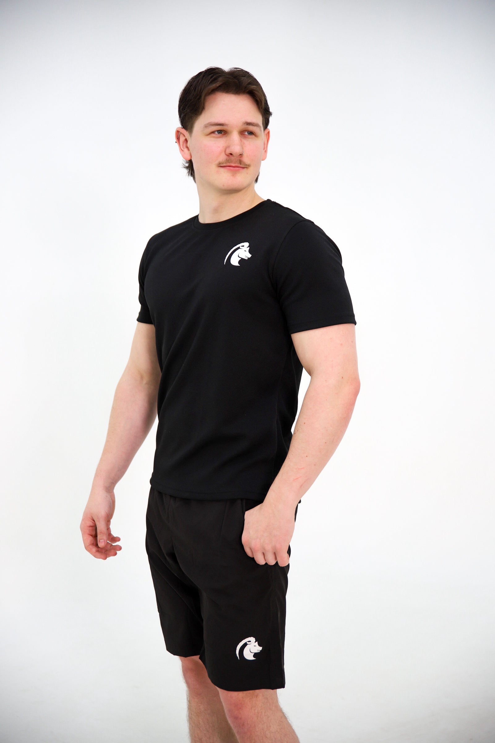 CAPRA T-SHIRT ZWART