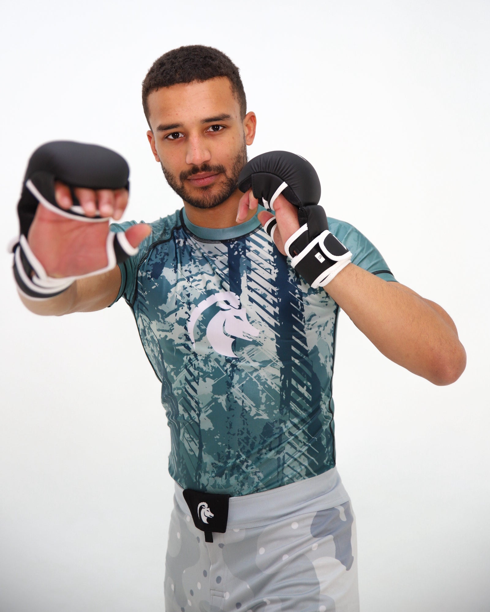 CAPRA MMA HANDSCHOENEN ZWART